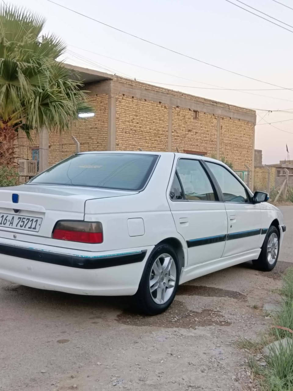 بيجو بارص موديل 2024 كفاله عامه من الضربه وصبغ ولعيب الشرعي ولخياس ولأصوليات كير مكينه تبريد حداديه كفاله تخم تاير جديد سياره حلوه وخير من الله السعر 68وبيه مجال 
العنوان الشطره 
رقم تلفون ***********
