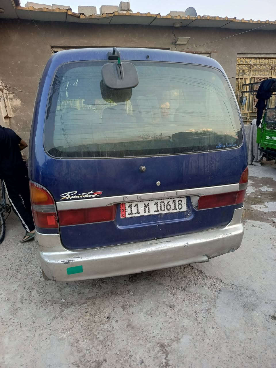 سلام عليكم سياره للبيع مديل 96رقم نكليزي بغداد مكاني بغداد حي نصر ***********
