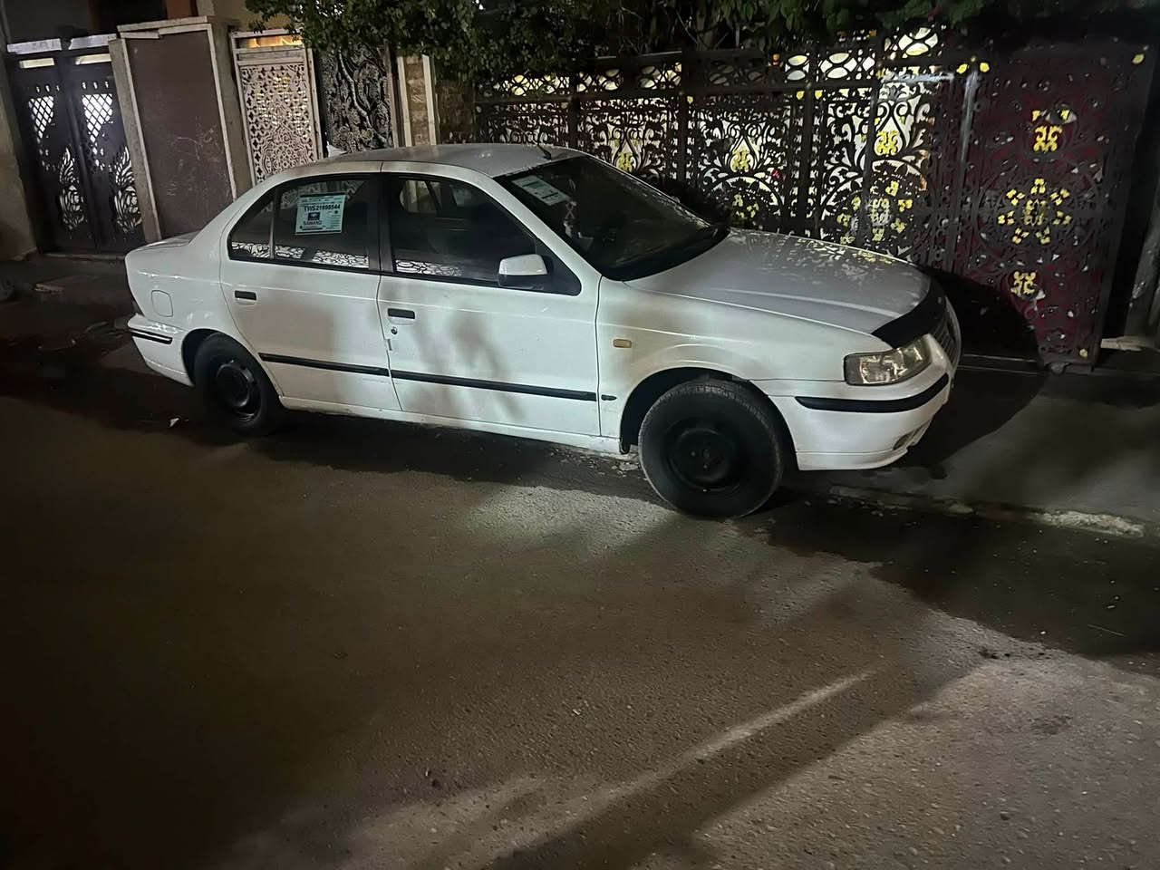 سمند مديل 2010 رقم بغداد سيارة جاهزة  مكينة تنقيص بيها قليل بدون لا دخانة ولا شي مكينة خرسة لا صوت ولا شي سعر 34 مكان بغداد شعب رقم هاتف ***********
