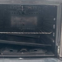 طباخ • نضيف • فرن شغال