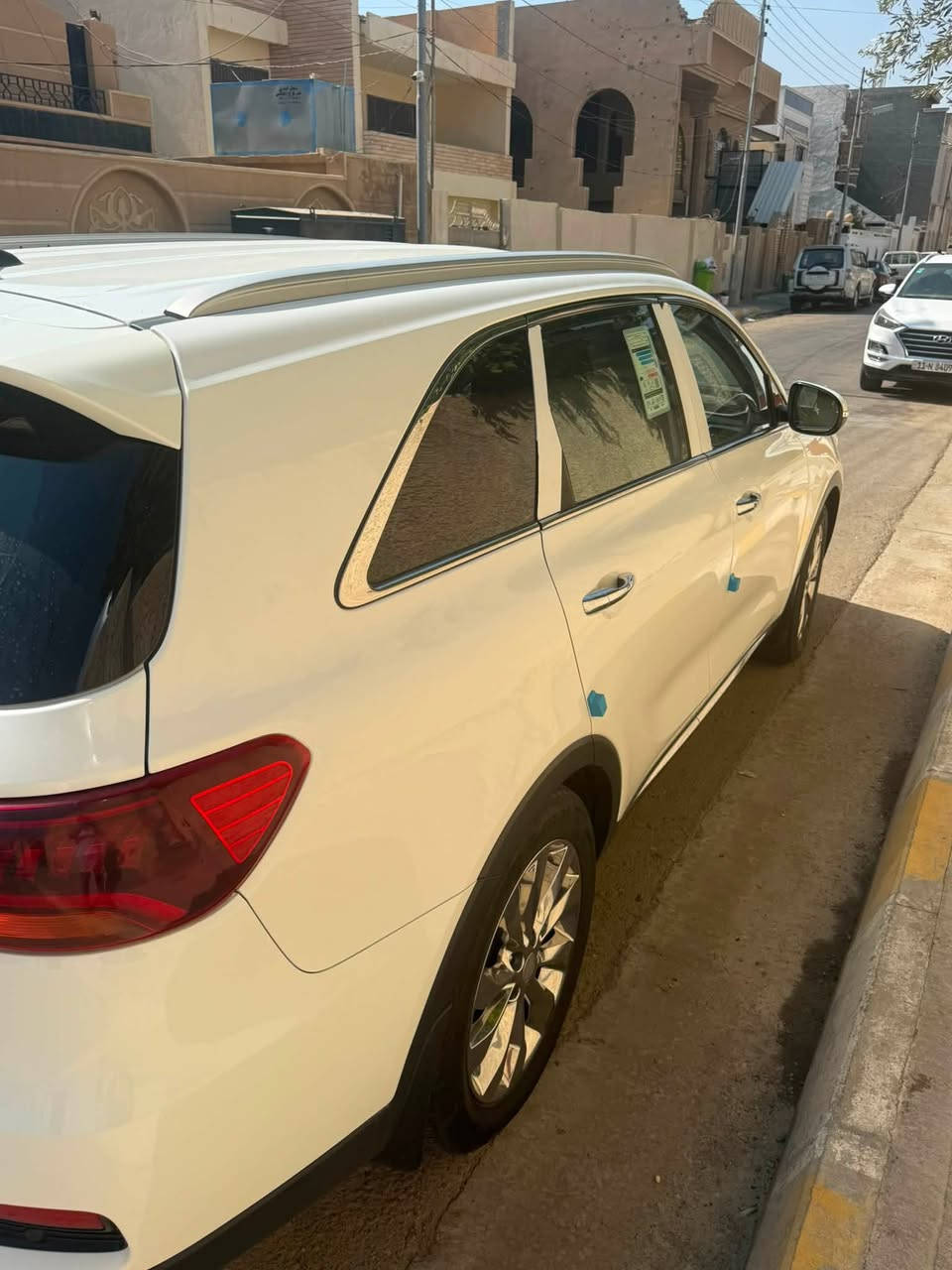 🔱سورنتو ٢٠١٩ خليجي
رقم بغداد مشروع وطني / انكليزي

🛑 لون ابيض 
⭕️ سلندر ٧ راكب 
⭕️فوووووول مواصفات بدون فتحة 
⭕️بصمتين: تشغيل وتقفيل 
⭕️بردات خلفية اصلية 
⭕️الباب الخلفي كهربا
⭕️نظام ايكو ادرايف 
⭕️كشنات جلد اصلي لونين
⭕️كشنات ٢ كهرباء
⭕️شاشة كبيرة اندرويد 
⭕️جي : بي: اس : خرائط طرق 
⭕️كامرة خلفية
⭕️حساس امامي وخلفي 
⭕️مري شفط مع القفل 
⭕️تحكم استيرن فول 
⭕️حاكية : ابلوتوث: اوكس 
⭕️كيجات السرعة زئبقية 
⭕️شاشة الدشبول الكترونية 
⭕️نظام ايكو درايف 
⭕️نظام سبورت ورياضي وعادي 
⭕️تبريد ابيانو لمس 
⭕️تبريد ٣ قطع ثلج 
⭕️اضواء ترحيب بليدات 
⭕️علامة سورنتو بلدوسة 
⭕️لد امامي وخلفي 
⭕️لايت زنون اصلي 
⭕️اشاير بلمري 
⭕️يدات نيكل اصلي 
⭕️ويل اكروم ١٩
⭕️تخم تاير جديد لك 
⭕️ماشية ١١٥ اصلي 
⚠️كير ومكينة وصدر وحدادية وتبريد كفالة عامة 
بدون ضربة وتبديل  وبارد  
🔱سيارة جديدة ومال بيت مابية اي نقص 🔱
كتلوكات الشركة موجودات البصمة الثانية ممستخدمة 
الرقم الدولي الجديد  هزة جديدة  سنوية جديدة بسمي 

السعر ( ٢٧.٠٠٠) سبعة وعشرون الف دولار ⚠️

رقم هاتـف : *********** 
مكان السيارة ( الانبار - الفلوجة )
