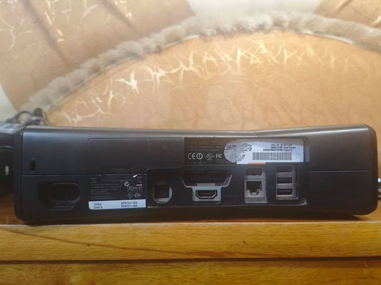 السلام عليكم: xbox 360 للبيع🎮
جهاز نضيف شغال 2 جوستك 25 لعبة
ب110 وبي مجال حك جيه
#الهاتف:***********
#العنوان:ناصرية گرمة بني سعيد

