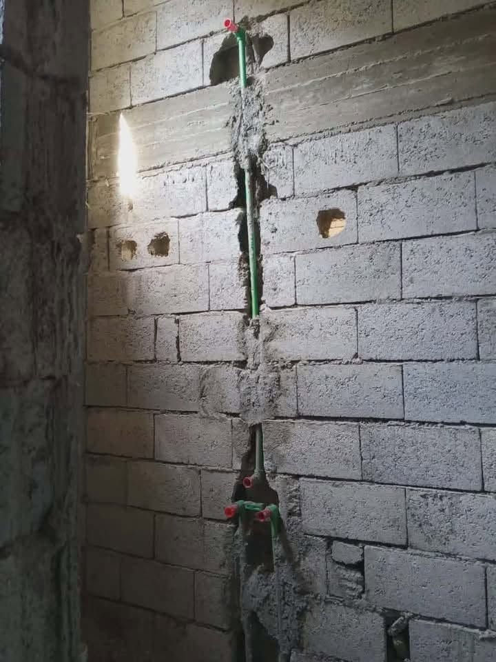 على بركه الله تم إنجاز العمل امس
منطقه حي الاسره بيت طابقين صفر تاسيس 

حديث بيت الأخ هجران كاكي الحمدلله على كل حال 

*********** اسطه سعودي تاسيس صحيات
