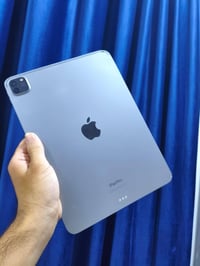 IPad 11 Pro M2 🧿 ايباد M2 مكفول من كل شي  فقط كسر بالكلاس ومامأثز على ...
