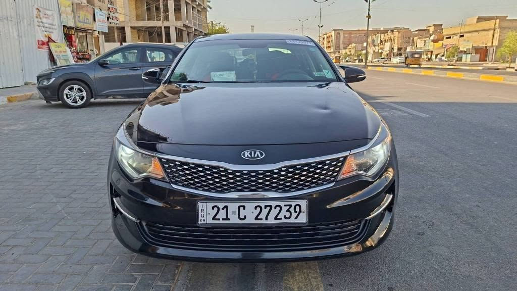 السلام عليكم
كيا اوبتما 2016 امريكي حادث بنيد بدون دواخل وشبر  بالجاملغ الايمن وشخط باللباب وره السايق شاشه كامره تحكم جهتين ناصي زنون ابيض وعالي زنون اصفر تخم تاير دوشمه جديدة مكينة 2400 
٤ سلندر تبريد ثلج ٣ انظمة قيادة ماشية ٩٢ السيارة جديدة وجاهزة معله كازكيت بدون دوانز بانزين عادي سونار منشور وياها رقم شمالي سليمانيه جديد انكليزي تحويل 
السعر ١١٥ وبيه مجال 
بغداد الكرخ
 *********** بغداد, العراق
