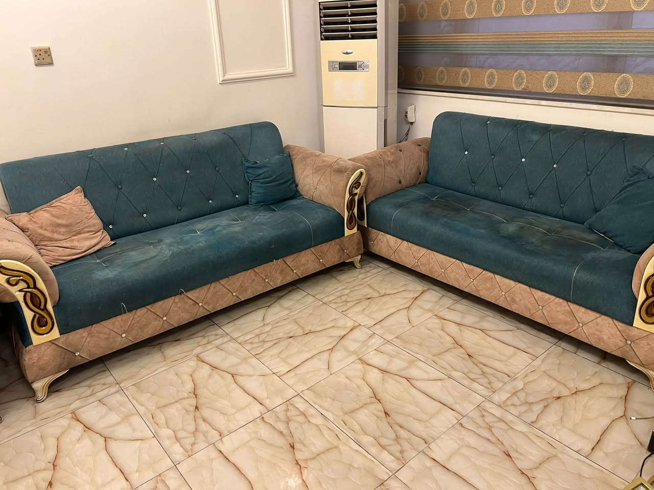 طخم قنفات مستعمل 10 مقاعد العنوان بغداد للاستفسار الاتصال على الرقم ***********  السعر 200
