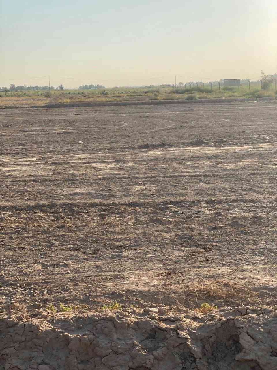 نصف دونم للبيع زراعي سند 117وجهه 26ونص ونزال 47 موقع  بغداد جسر الفرنسي منطقة العوادل ***********
