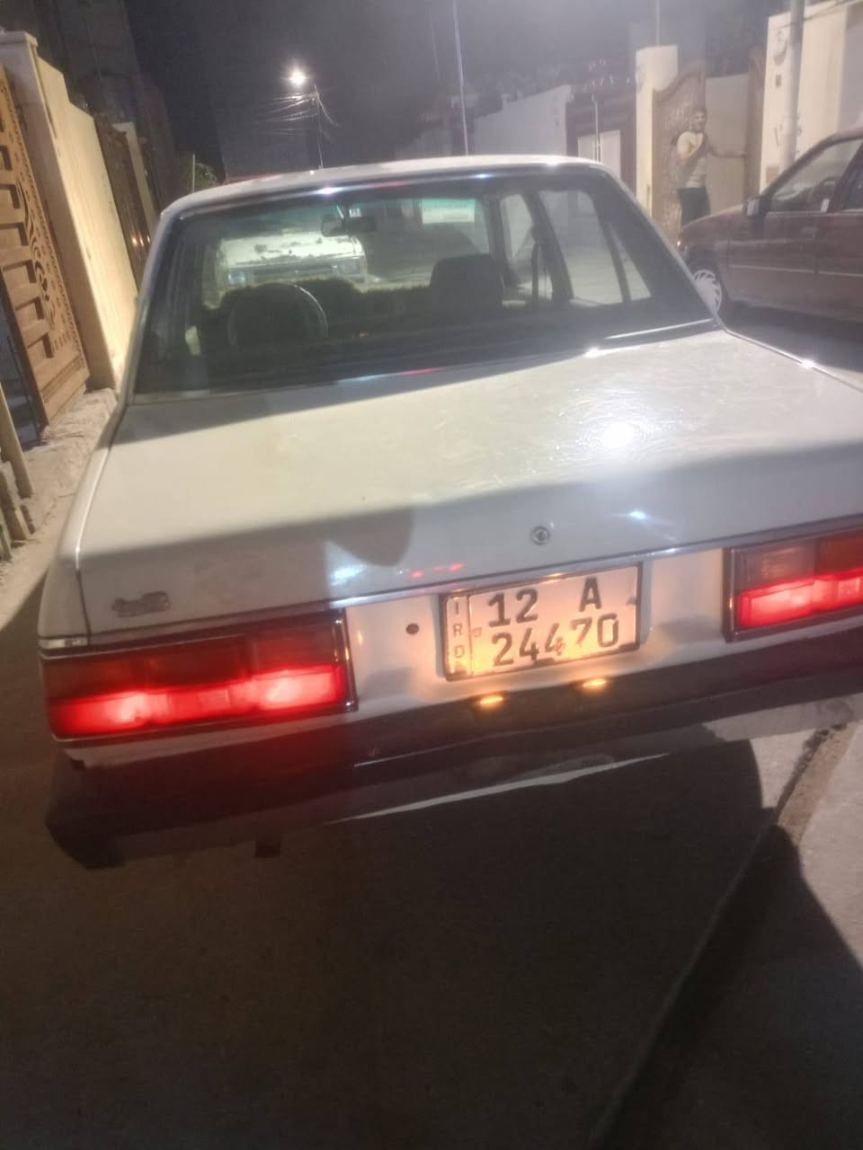 كرونه موديل 1981
مصبوغة عام 
شرط التحويل 
الاتصال على الرقم 
‏‪***********‬‏
‏‪***********‬‏
