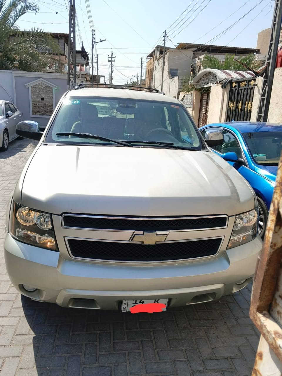 تاهو خليجي البيع جاهزه من كلشي تخم تاير تبريد تشغيل عن بعد حديدية سياره بيه صبغ صبغ رشات بدون معجون جماليه فقط العنوان القبله رسمي مداور ثاني يوم السعر ٢٠٥ الاتصال ***********  سياره LH البصرة, العراق
