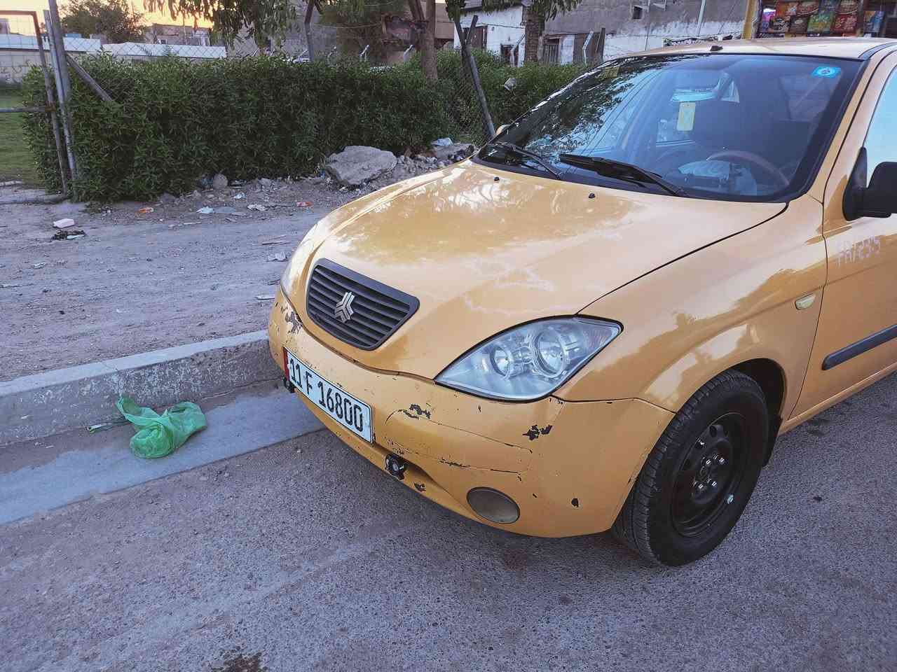 سلام عليكم 15 سياره جاهزه كبل لشارع بيها صبغ نص جاملغ امامي فقط ولباقي شوفت عينكم 37 بيها مجال قليل حك لجيه مكانها بغداد حي لنصر!***********
