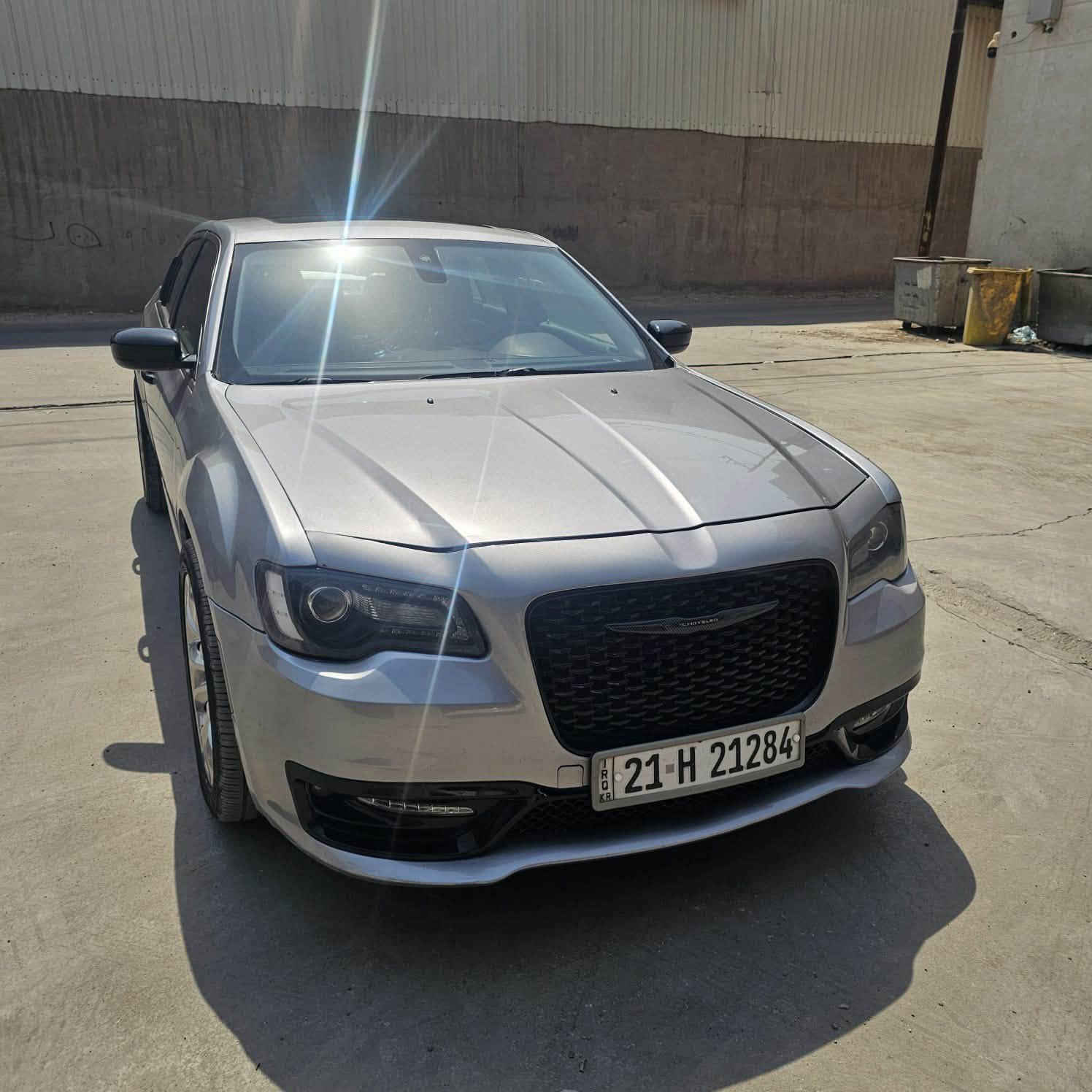 السلام عليكم للبيع اوباما 300s 2016 رقم شمالي تحويل مباشرفول مواصفات بانروما بصمه تشغيل عن بعد كشنات جلد وكهرباء كامره محرك 6 سلندر 3600 حادث موضح بالصور بيه صبغ جاملغ وبنيد والجاملغ الثاني مصبوغ توحيد لون لان جرد شويه بدون معجون رش فقط السياره ماشيه 77 الف مايل السعر 160 $ ورقه وبيه محال بسيط مكان السياره بغداد الدوره الجمعيه رقم تلفون ***********
***********

نص مكتوب في الصور:
- ابو جعفر ابامه
- ٢٠٢٥/١١/٢٤، ٤:٥٩ م
- ٢:٢٨
- ٤:٥٩ ،٢٠٢٥/١١/٢٤ م
- رد