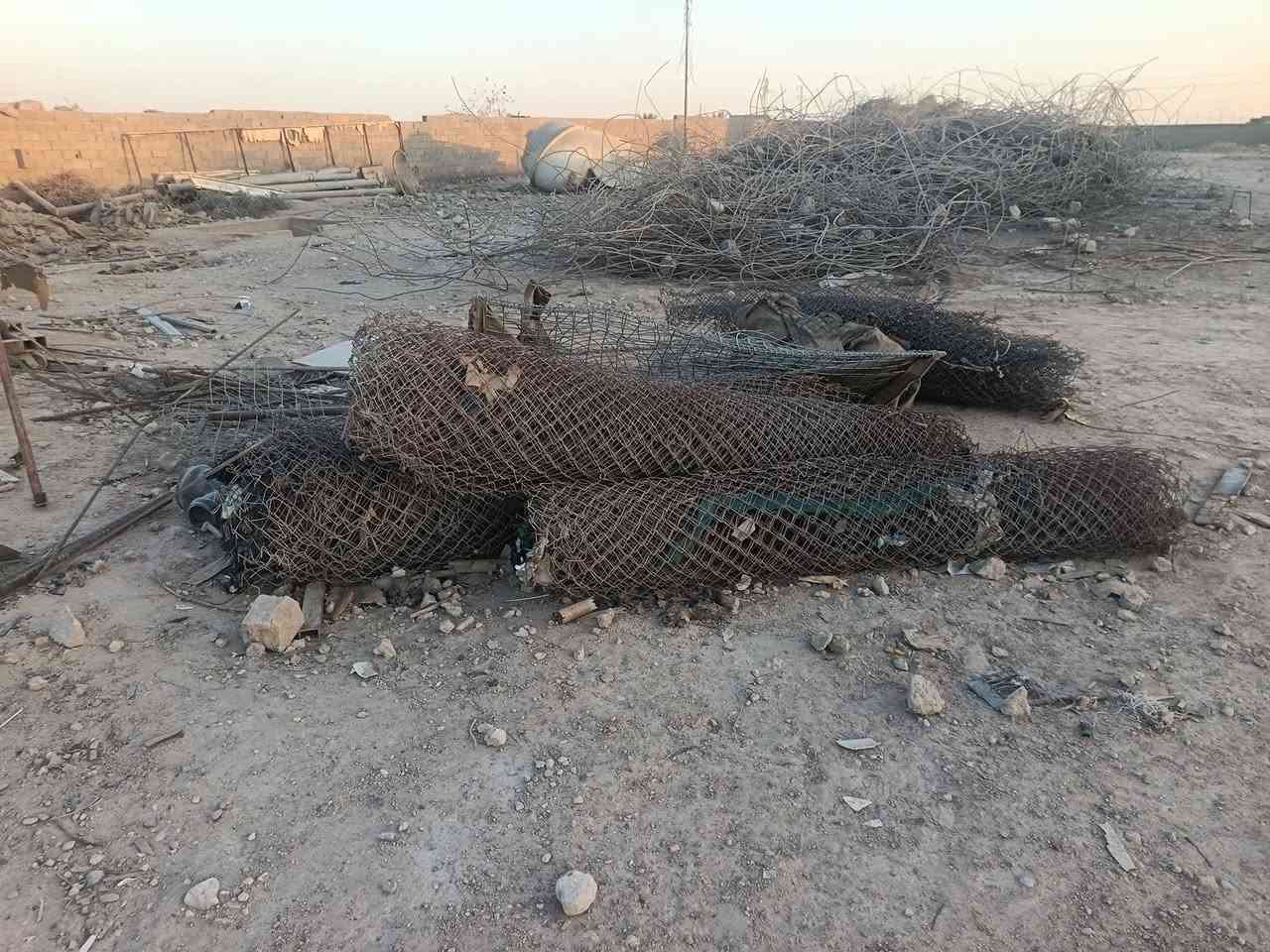 سيم هسكو للبيع وسيم شايك وسيم سياج مزارع لرتفاع مترين ونص وسعر خاص ***********
