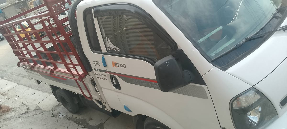 سلام عليكم كيا حمل مديل 2016
السياره نضيفه حسب ما في الصوره 

المكان بغداد 

السعر 112 وبيها مجال 

***********    هاتف 

***********     واتساب

ملاحضه بدون محجر
