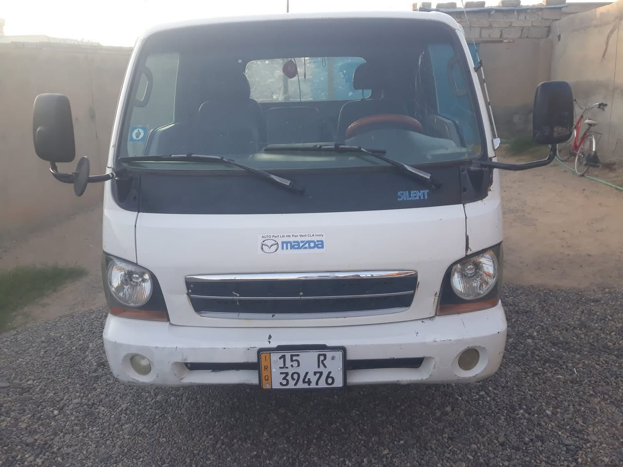السلام عليكم كيا بزون مسجل انبار رقم جديد هزه جديده سنوه ٣١ مشروع وطني تحويل مباشر الشرعي اب كركوك  كير محرك اكسن صدر نضيف كهرباء كله شقاله السيارة ما مكصوص بي فطر بصيط او امصلح السعر ٦٢ وبيه مجال اخوان السيارة جاهزة مابيه نقص مكان السيارة الشرقاط البيع نقد او عتضر عن المرس رقم الهاتف ***********
