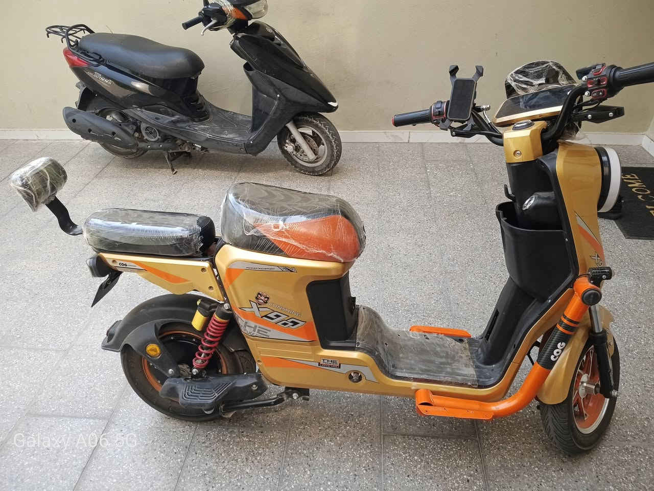 سلام عليكم بنات دراجةx900 شحن البيع دراجة نضيفة اي شي مابيه سعرها 500وبيها مجال الاستفسار خاص***********
