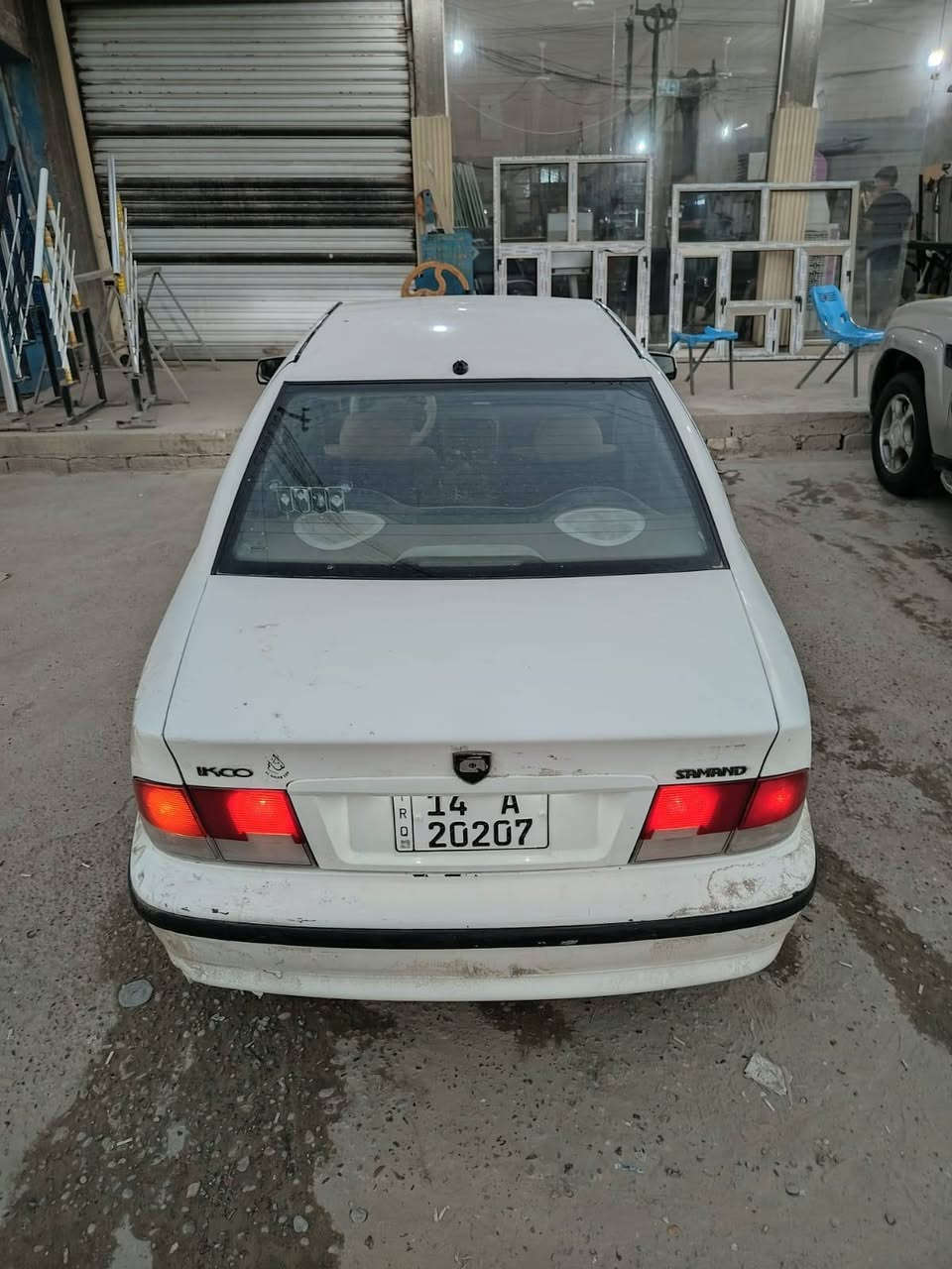 فدوه الكلبك اذا شفت نفسك شراي اتصل وكل تفاصيلها ذاكرها لتكلي شبيها 
السلام عليكم سمند رقم بصره مميز مشروع وطني شرط تحويل بغداد سياره مكفوله عده الدوسات مكينه اول تبديله دهن الها وخيط بخار صوج دهن لان جديد ماعرف شرط مابيها صوت ولا دخن من قبق ولا قطره فقط دخان من صالنصة كير تخم تاير تبريد ثلج صدر امامي خلفي جديد مشط جديد متعوب عليها لسياره دوشمه كشنات وارضيه البجم كله زنون اصلي حتى البلوجكتر كلش حلوه السياره متعوب عليها مكاني بغداد  عارضها 36 وبيها مجال للطيبين شراي ***********
