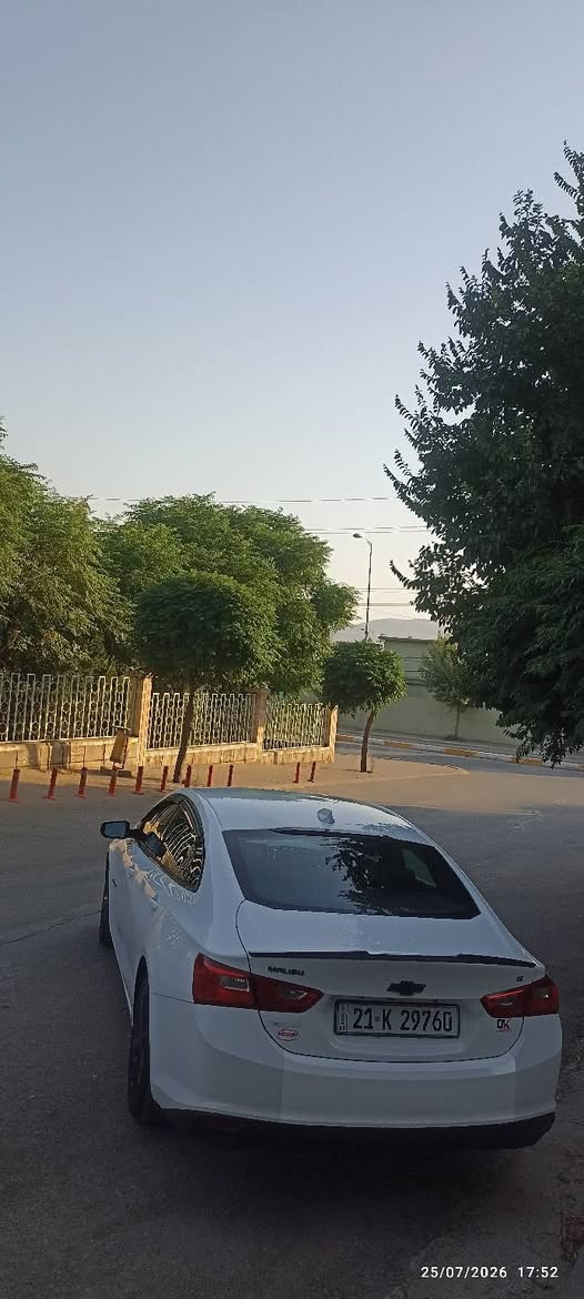 Malibo 2017 
LT 
ئاوێنە کارەبا 
کوشن کارەبا 
ئەوتۆستۆپ 
کارپلەی 
 گێڕعادیوئۆتۆماتیک 
هەردو بەسمەی ماوە 
178000km ڕۆشت
*********** دخان, السليمانية
