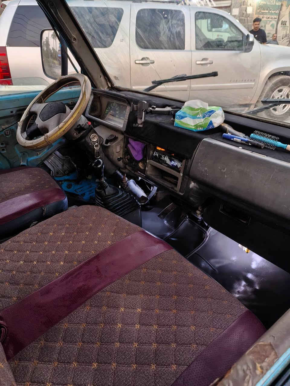 كيا بنكو موديل 96
جاهزه من كلشي رقم انكليزي قادسيه  سنويه لل29 بسمنه كهربائيات كلها شغاله صدر جديد باتري جديد تاير خلفي امامي جديد السياره مابيها اي نواقص جاهزه للعمل مكاني  الحله السعر 58وبيها مجال حك الجيه للاستفسار *********** رقم واتساب ممتواجد ع الفيس

