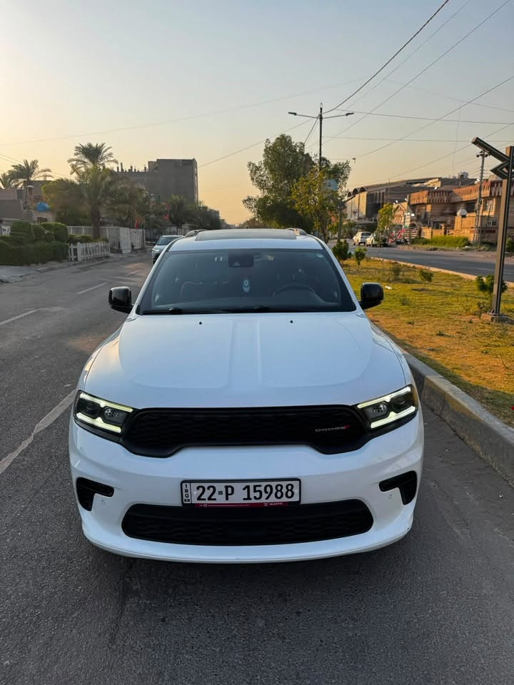 (دودج دورنكو ) 🇺🇸
فول مواصفات 1/1
 GT PLUS 2023 بلاص 

دخول جديد 🚩
حجم المحرك : V6 (3.6L)
اللون: ابيض

السيارة : كفالة عامة( كلين تايتل استيراد خاص )

المواصفات فول 1/1✅

فتحة سقف
تشغيل عن بعد
مقعد السائق خزن 
رادار امامي ( تثبيت مسار مع مانع تصادم )
رادار جانبي ( نقطة عمياء )
ماسحات تشتغل اوتوماتيك مع المطر
تبريد خلفي مركزي 
سيبايه سقف مع عبارات 
مانع تصادم خلفي 
كامرة خلفية دواره
كشنات تدفئةوتبريد
ويل كب حجم 20 كروم
ستيرن رياضي على شكل حرف D مع تدفئة 
كشنات تحكم كهرباء 
دشبول وبطاين الابواب كاربون فايبر

شفتات ستيرن
دخول ذكي بصمة ابواب
صندوك كهربائي 
حساسات خلفية 
مراة جانبية هيتر 
وضعيات قيادة سبورت وايكو
شاشة ابل كار بلي واندرويد اوتو 
اوتو ستارت ستوب 
تشغيل عن بعد 
لايتات زينون وكالة
بلوجكتر زينون
بصمة ابواب 
تبريد 3 قطع مركزي
فتحات كزوز مزدوجة

***********
متواجد وتساب فقط
السعر 360$
