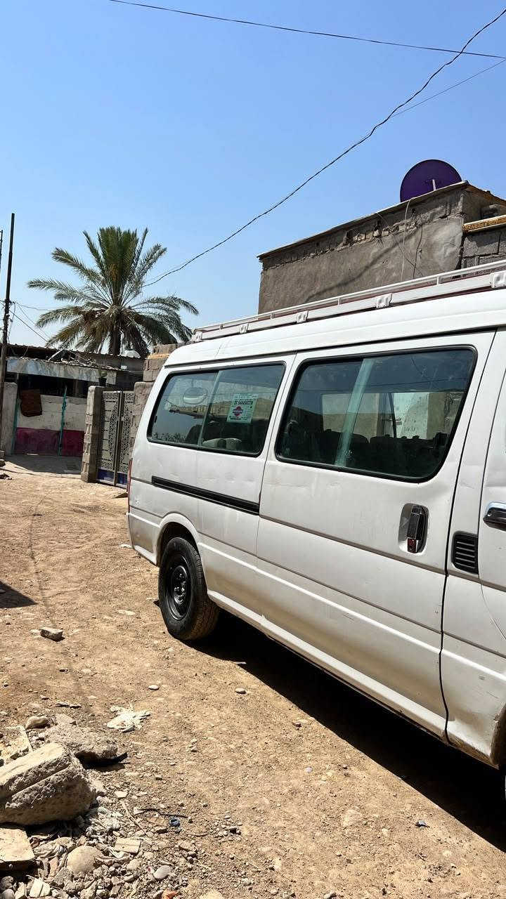 جنبي H1 مصفره بسمي شرط تحويل مكانه بسمايه سياره كير مكينه وكسل وكشر كفاله تخم تاير تخم ويل دواخل نضيفه ***********
