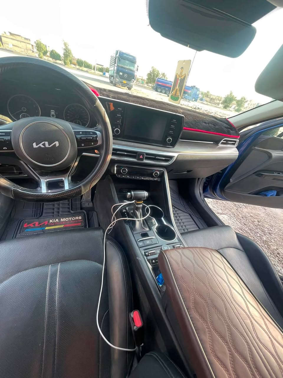 🚘 للبيع | كيا K5 موديل 2023 🚘
✨ وكالة عامة.
✨ فول مواصفات.
🔹 محرك 1.6 تيربو يجمع بين الأداء القوي والاستهلاك الاقتصادي للوقود.
🔹 ناقل حركة أوتوماتيك.
🔹 شاشة معلومات وترفيه كبيرة.
🔹 كاميرات وحساسات.
🔹 تشغيل بصمة ودخول ذكي.
🔹 فتحة سقف.
🔹 مقاعد جلد.
🔹 نظام تثبيت سرعة.
🔹 إضاءة LED.

📸 الحادث موضح بالصور بكل شفافية.

💰 السعر: 168 مليون دينار عراقي (قابل للتفاوض بالمعقول).

📞 للتواصل والاستفسار:
***********
