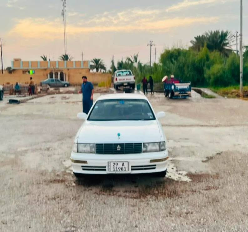 السلام عليكم سياره بطه للبيع رقم واسط رقم انگليزي بسمي شخصين مكينه وگير حداديه تبريد خير من الله موديل 94
السعر 65/ت ***********
واسط  الحي
