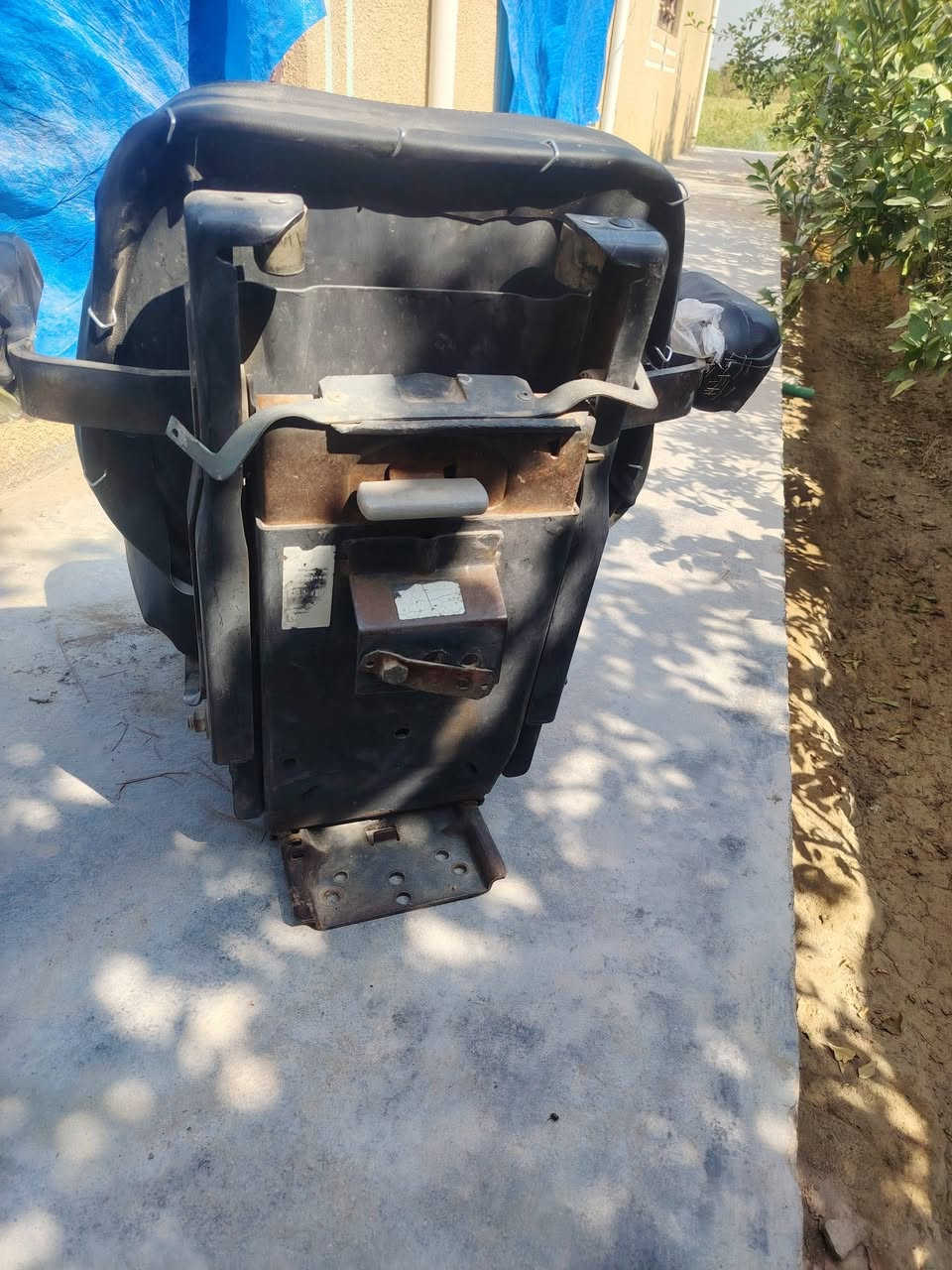 كشن تركيه للبيع موديل ٢٠٠٢ العنوان بغداد اليوسفيه***********
***********
