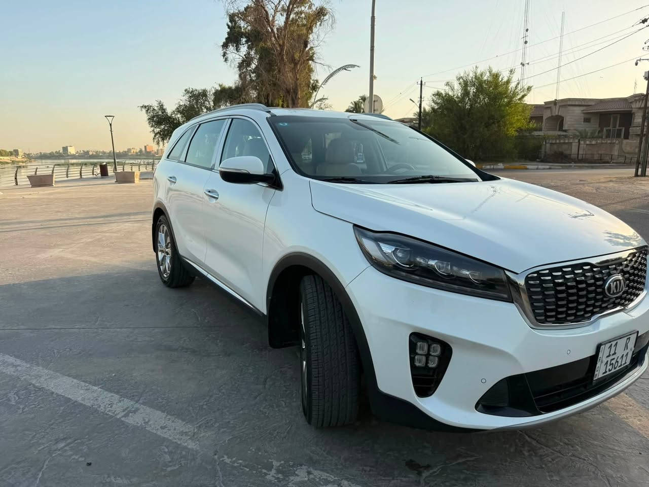 السلام عليكم 
سورنتو موديل(2019)خليجي مكفوله كفاله عامه من الصبغ والتبديل والبارد حته من الشخط 
ماشيه 64 الف
 السياره نضيفة كلش 
مواصفات نص فول  
بصمه تشغيل 
بصمه ابواب 
جنطه كهرباء 
كشنات كهرباء 

العنوان بغداد الكاظميه
السعر245 وبيها مجال
 
***********
