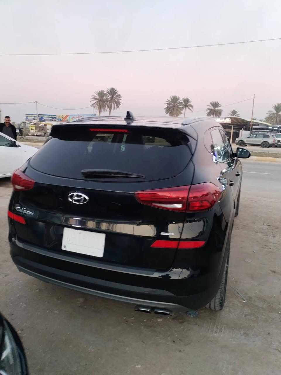 توسان 2021 وارد امريكي السعر 145 بغداد أمريكي الموديل: 2021 الدفع: فورويل 4×4 المحرك: 2.4 لتر المواصفات: وارد أمريكي سيارة نظيفة جداً وحالة ممتازة، ..تخم تاير جديد 64ميل العنوان بابل المسيب الاستفسار ***********
