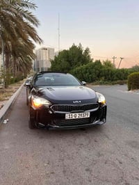 للبيع او مراوس  كيا ستنكر موديل 2023 محرك 3300 تون تيربو v6 فئه السيار...