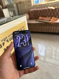 آيفون ١٥ برو ماكس • ٢٥٦ • بطارية ٨٠٪