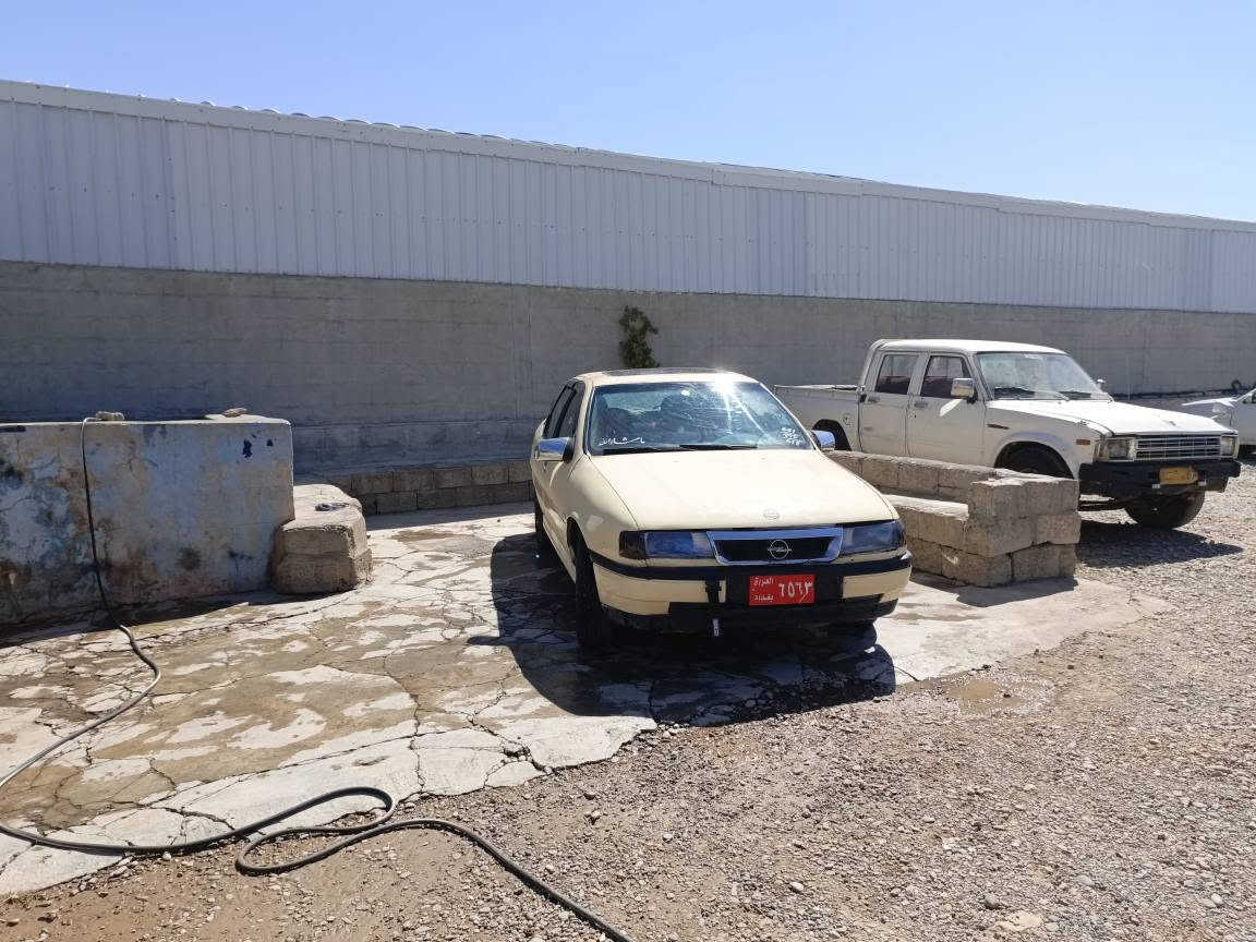 ئۆپڵ فیکترا تەکسی ماڵی کەسابەتە مەکینە هەژدەیە سوکان پاوەرە سەقف سڵایتە چوارایە و ویلی تازەیە کارەبایی مەزبووتە داوایی 13وەرەقە و مەعامەلەیەکی کەمی لێدەکەم ناو نیشان شاری کۆیە ژمارە تەلەفۆن *********** كويسينجاك, أربيل
