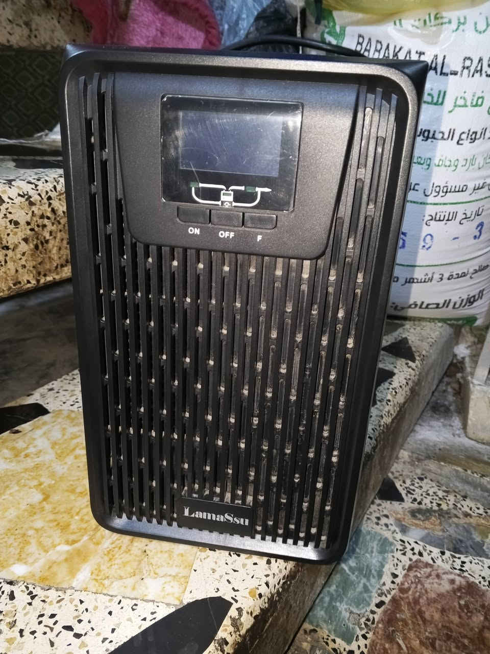 السلام عليكم ورحمة الله وبركاته 
محولة طاقة أو ( UPS) من ( LANASSU) سعر 300 الف 
وقابلة للتفاوض
للاستفسار ***********
