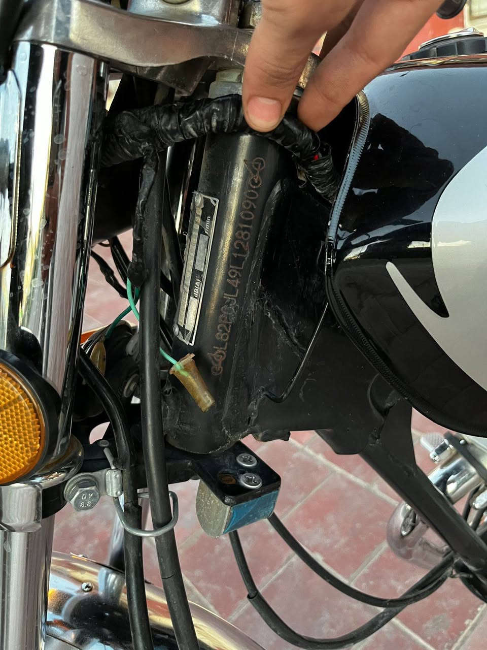 السلام عليكم دراجة اربعه كير للبيع الدراجه مال جنايه المكينه مكفوله برغي مامفتوح كله بلاديه الضفيره كامله الكهربائي كامله المكينه تكتك الدراجه مفوله بلادي اوراق اصولي محرك ارشا مديل 2021 السعر 800وبيه مجال الرقم *********** الموه شراي لا يخابر
