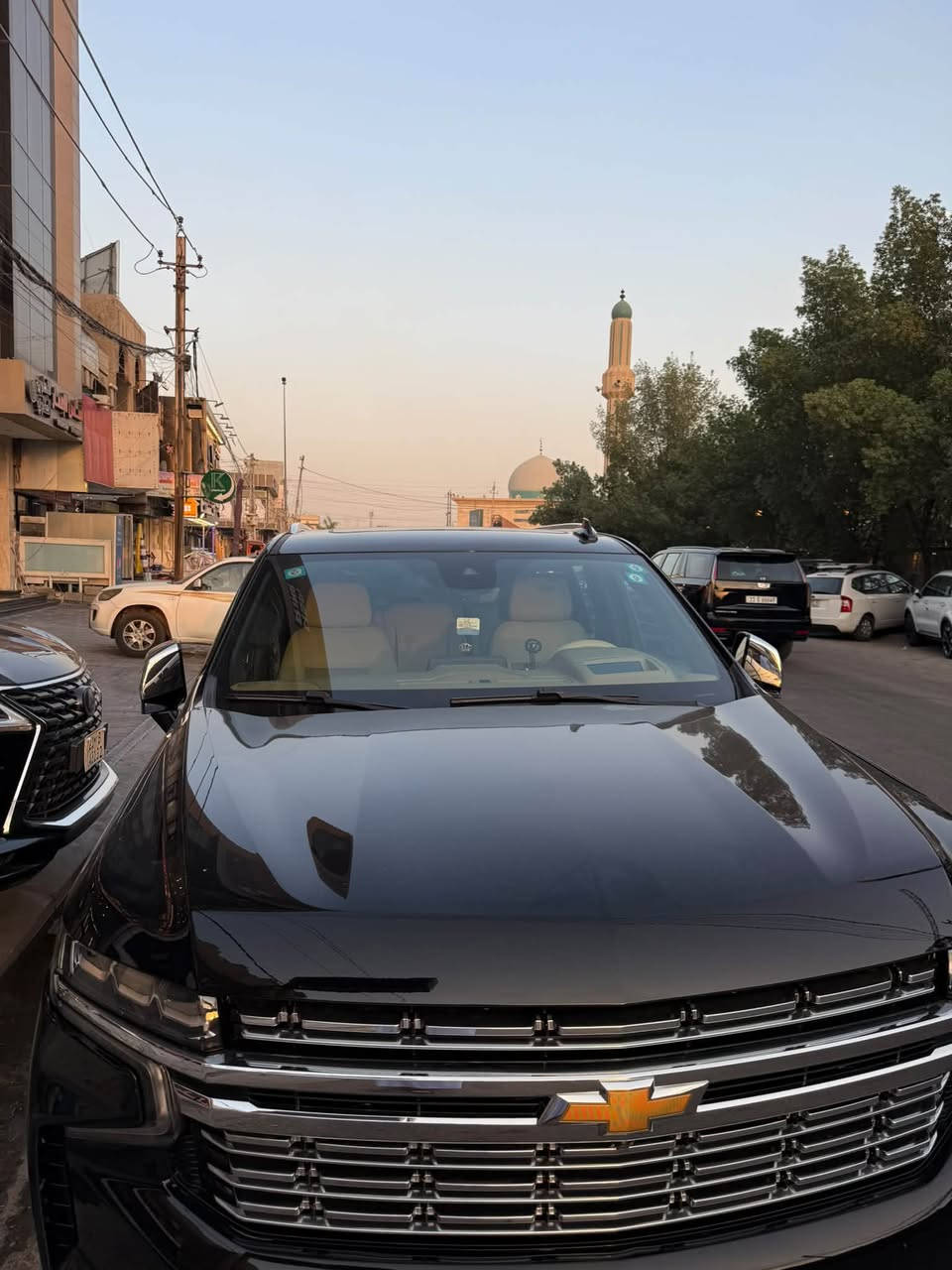 السلام عليكم
تاهو  بريمر خليجي وكالة المنصور موديل ٢٣

السيارة خليجية وكاله المنصور 

كفاله عامة من الصبغ والتبديل. 

 السيارة كفالة عامة

كل التفاصيل مذكورة بلمنشور اخوان 

كير محرك كفالة عامة برغي ممفتوح بيهن 

محرك 5300 المرغوب

ماشيه٣١

مواصفات البريمر 
سياره مغلفه هي صفر 

  جكات / 5 كامرات /  داتشو /بانوراما  علامة ضوء القمر // دوس كهرباء /كشنات حار بارد/ثلاجه/جنطه شفط وكهرباء/رادار امامي /نقط عمياء جانبي /فور ويل /سياره بحاله الوكاله جديده 

السيارة فول موصفات ما حاجة اذكرهن معروفة مواصفات البرايمر 

مكان سيار بغداد

رقم بغداد الدولي السيارة باسمي شخصيآ 

للاستفسار.***********
