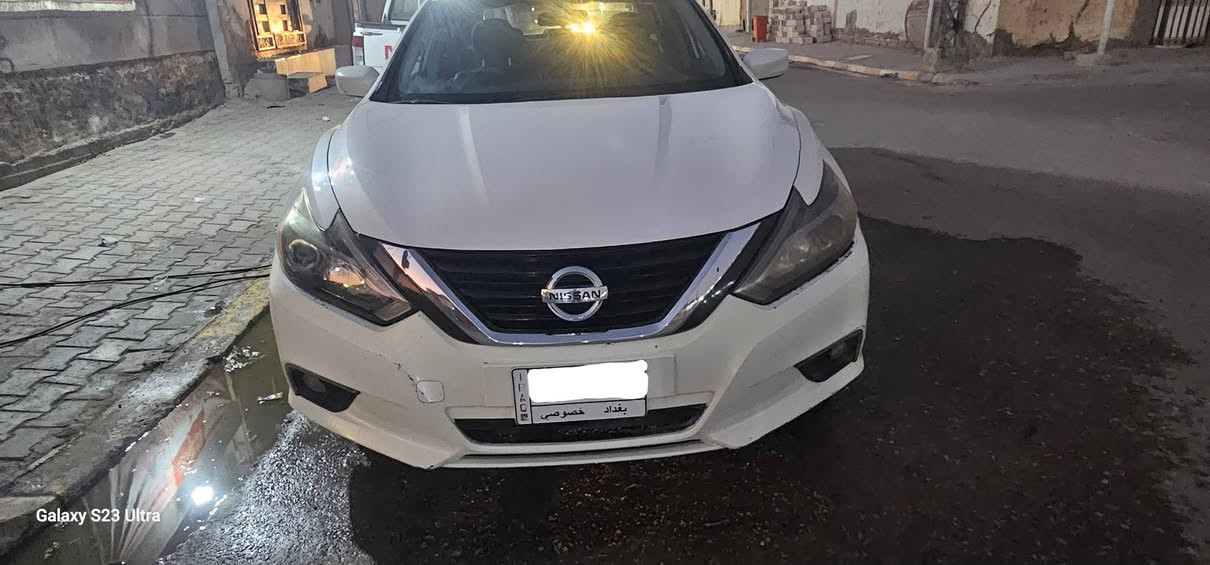 سلام عليكم نيسان التيما فئه SR ٢٠١٨
ماشيه ٦٨ الف ميل 
بصمه 
كشنات كهربائيه
كشنات تدفئه
محرك 2500 اربعه سلندر سياره جاهزه رقم بغداد بسمي موجوده بديوانيه السعر ١٢٠ وبيهه مجال الاتصال ***********
