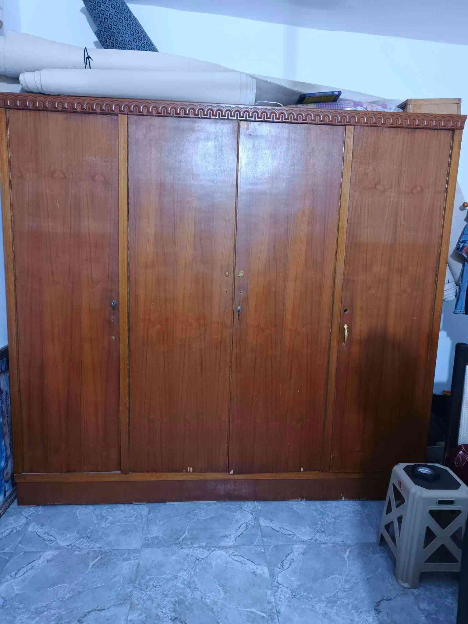 كاونتر • ٤ قطع • ٣ قطع