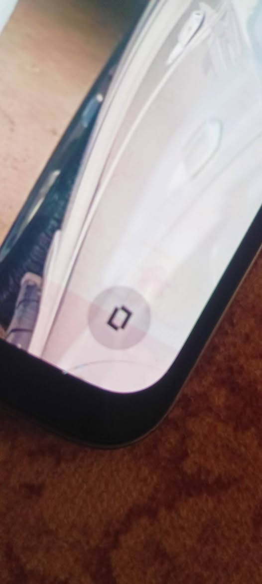 للبيع ريلمي 8 شرط ما مفتوح بلادي فقط بي شرك خفيف بزاويه شاشه مثل ما موضح بل صورة تقريبن شخط  ودكمه تقفل جهاز داخله بل جهاز مابيها اي خلل شغاله تشغل وطفي  بس شويه داخله بل جهاز ذاكره 128 رام 8 بطاريه 5000 السعر 130 شراي اتصل عل رقم  ***********

