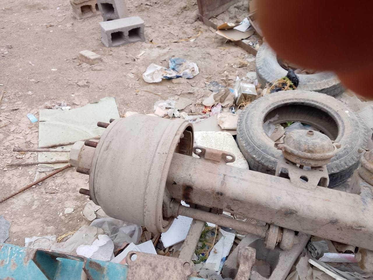 دنكير ١٣ • قطع غيار
