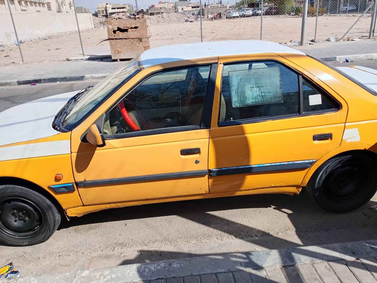 سلام عليكم بيجو 4و5 سياره مكينه وكير امس شاده كير فرنسي تبريد ثلج كهرباء كله شقاله ما بيه نقص مديل 2016عندي وصل تصفير هيه سعر 26بيه مجال *********** مكاني البصره سنويه منتهيه
