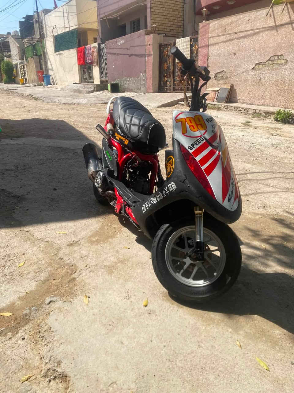 سلام عليكم دراجة للبيع تعمير جديد من بيت عقيل سلفو عنده أين نقص ما أبيها مكينة هاون الشرايط يدق الرقم تعمير جديد من بيت عقيل ***********￼￼
