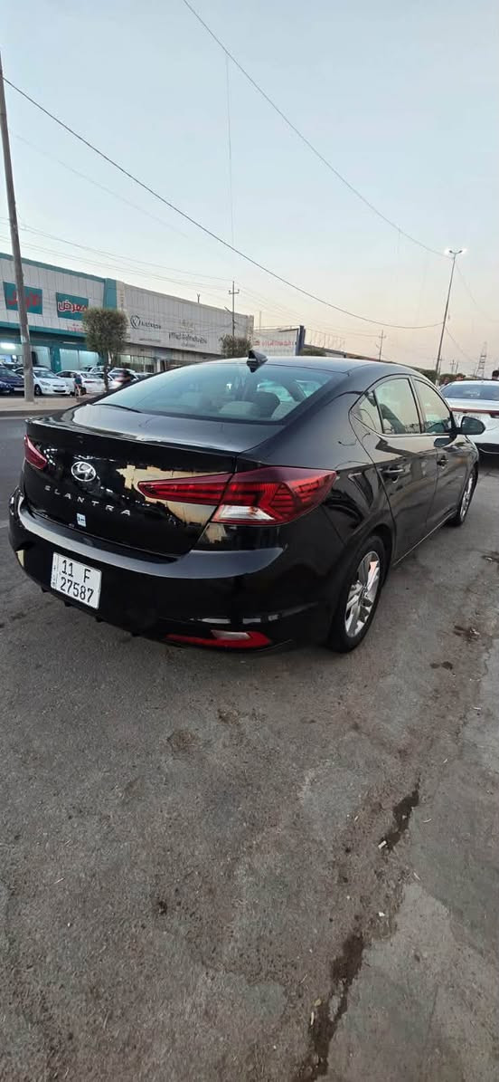 سلام عليكم
النتره 2019صور الحادت موثوقات مع النشر 
مكفوله كير ومكينه وتبريد كير ايتي بلادي 
الشراي يتصل الخاص مغلق السعر 127
العنوان بغداد الهاتف***********
السيارة جاهزه السياره مواصفات رادارات
داخل او فايت شاشه جبيره ويل كب ابلادي
