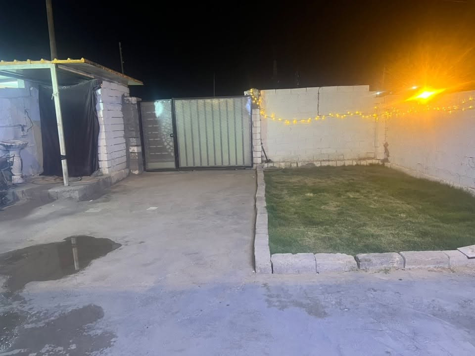 بيت للبيع تكريت غرفتين ومطبخ وهول كراج وحديقه مساحا 200 السعر 33          (***********

