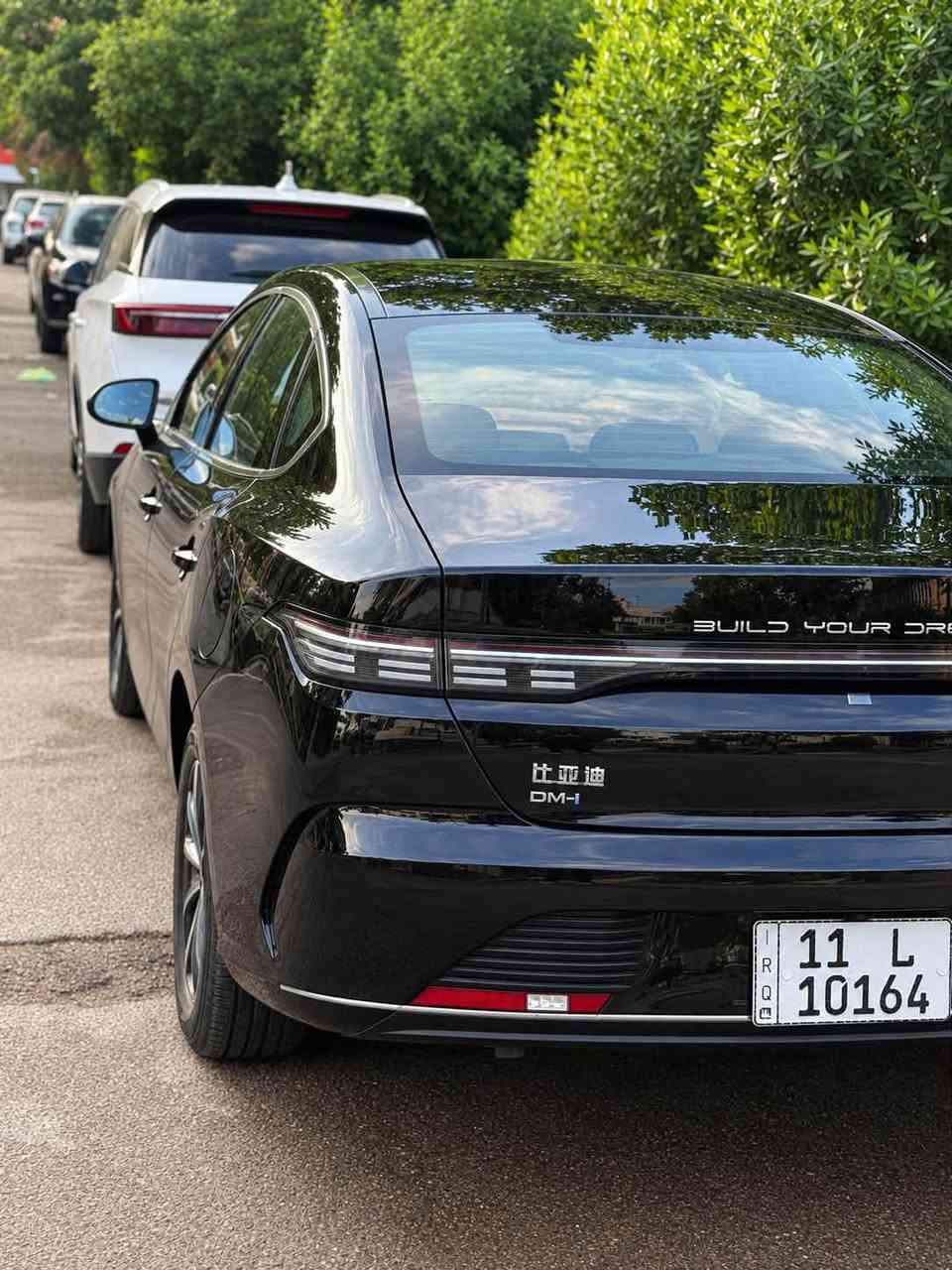 دستروير لون اسود 2025 رقم بغداد بأسمي ماشية 29 مكفولة من الصبغ والتبديل بيها فقط Pdr  والسونار جديد ومبدل دهن جديد  
للبيع 20 وبيها مجال بسيط 
مكاني بغداد البنوك 
***********
