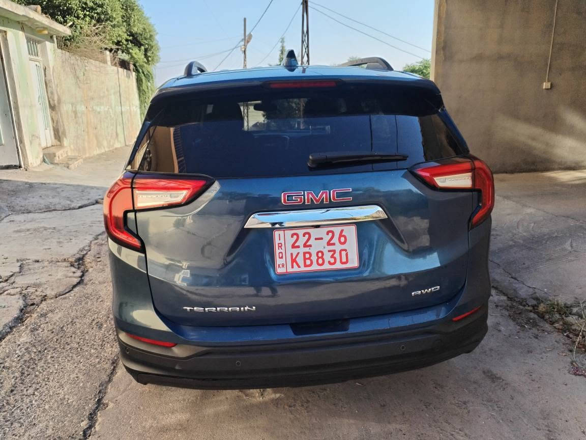 Gmc Terraain 
ژماره ته له فون ***********
موديل 2024
موصفات SLE /AWD
سياره بيش ئو باش كه به سه 
سياره بي ايرباكه 
به ردي گزورزي به شه رت 
رادار به شه رت. 
هه موو تشتي به شه رت 
ژمارا كاتي
سعري. سيارا 124او مجال 
سياره زور خاوينه
مالي دوسته أربيل, العراق

