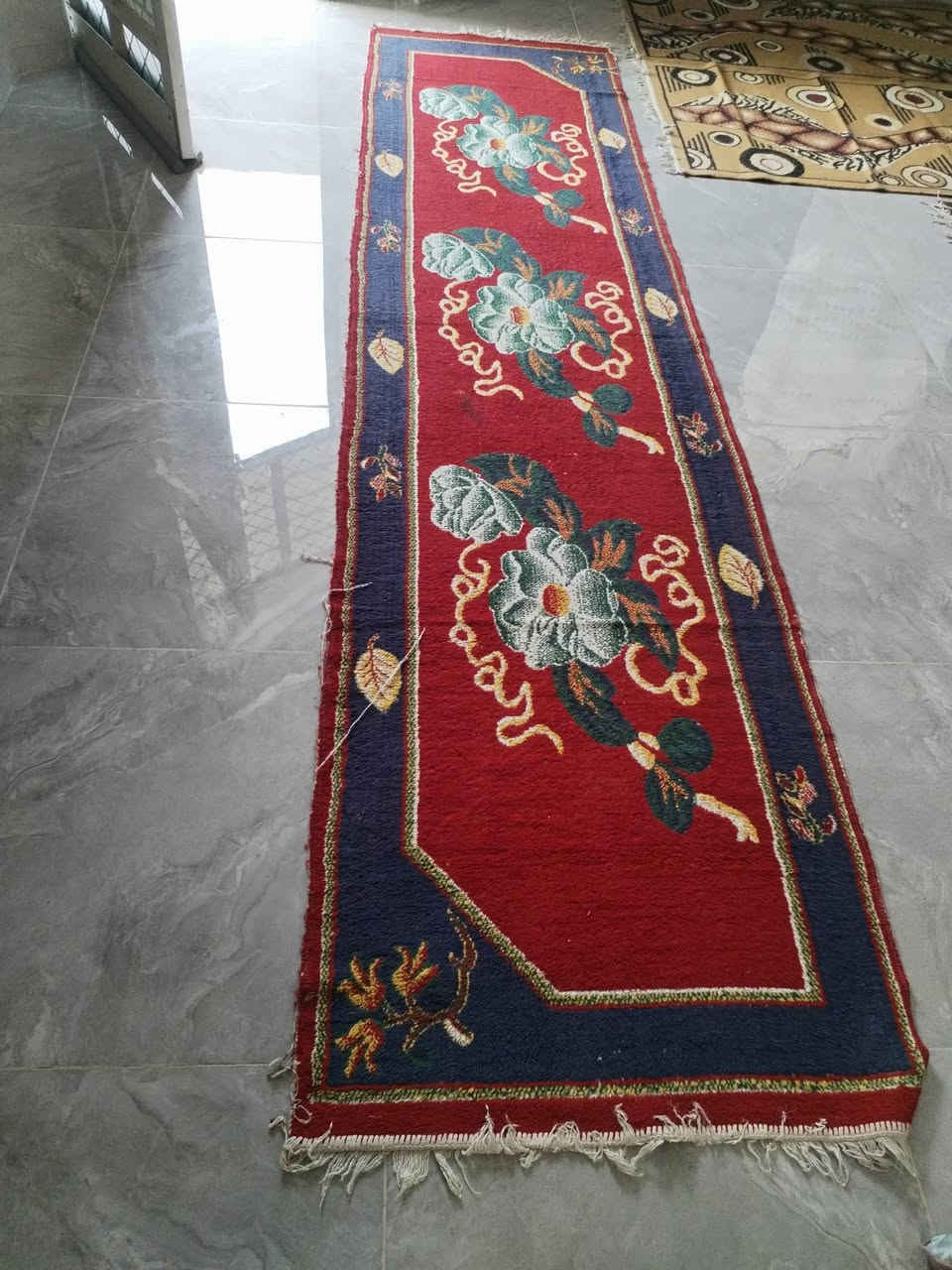 اغراض بيت نضيفة للبيع بسعر مناسب العنوان بابل طهمازية هاتف 📱 ***********
