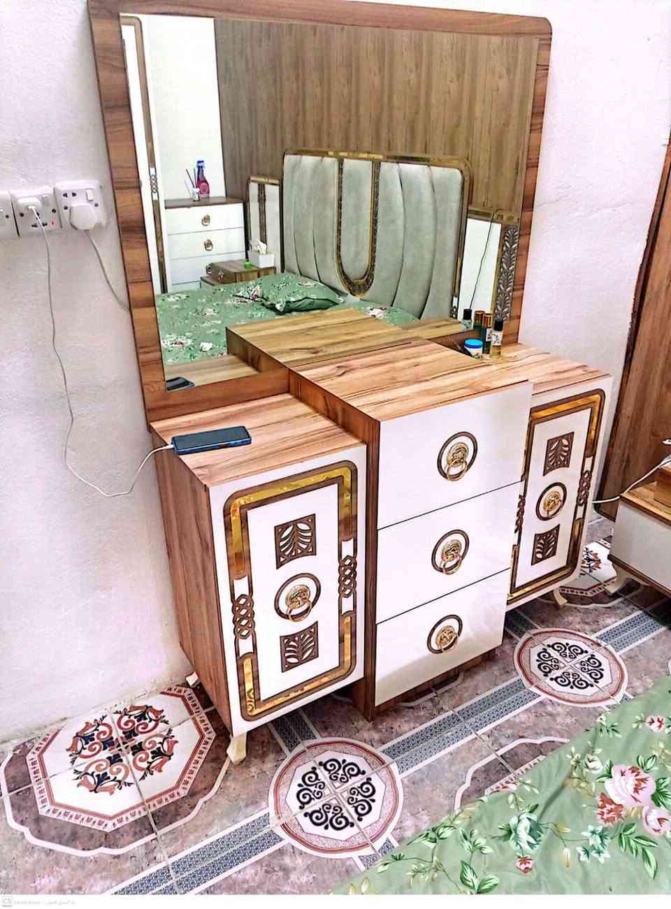 غرفه تركيه نضيفه مستخدمه سنه
السعر 800 ويبه مجال قليل
الله شاهد نضيفه كلش يجي ويشوف مكان الزهراء
مراسله خاص او على هذا الرقم ***********
