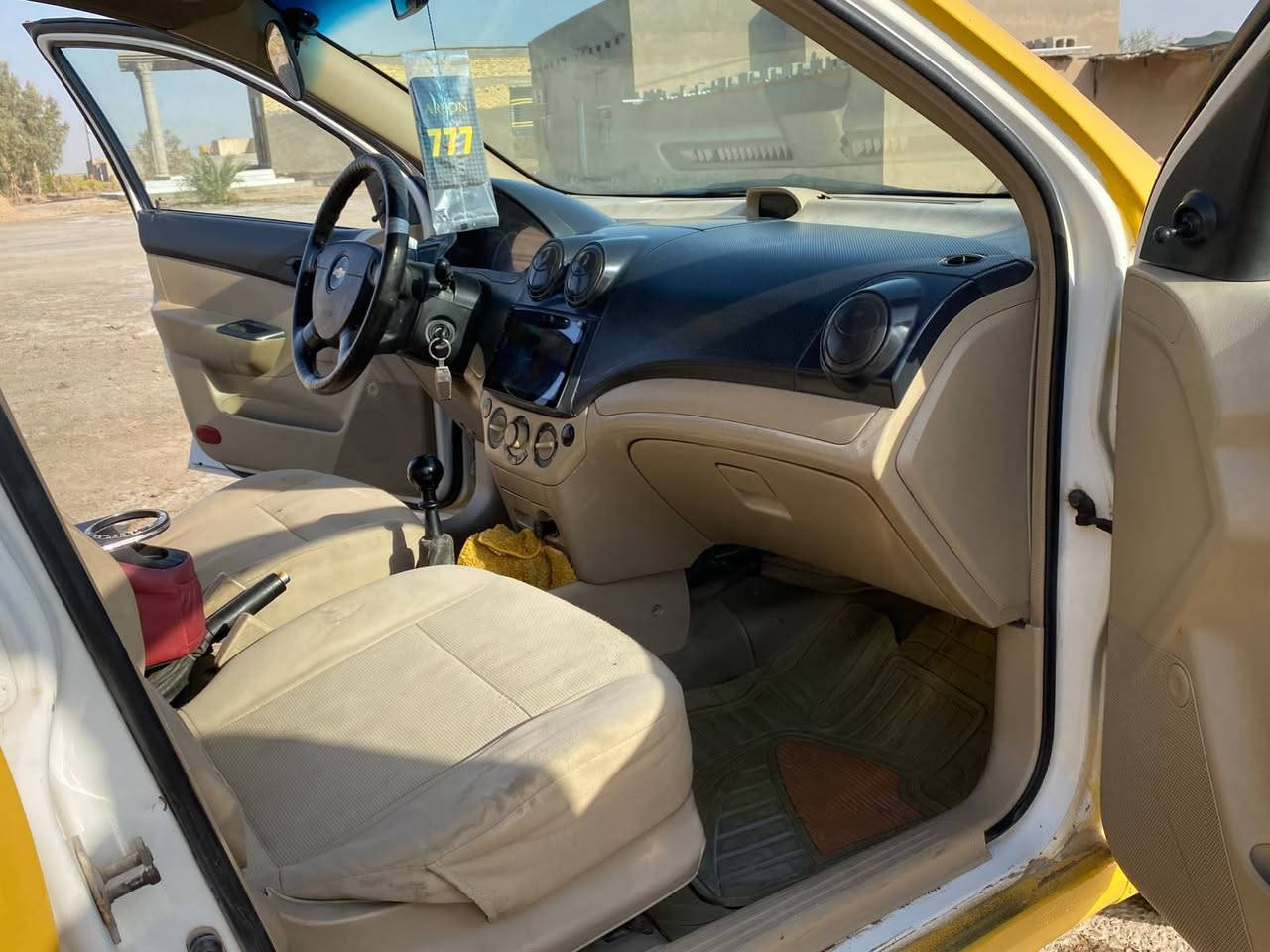 افيو للبيع او مراوس موديل ٢٠٠٩ خليجي كفاله عامه كير محرك حداديه رقم نجف دولي جاهزه جديده السعر ب ٥٠ بيه مجال 
المكان السماوه 
اتصل وبالخدمه 
***********
