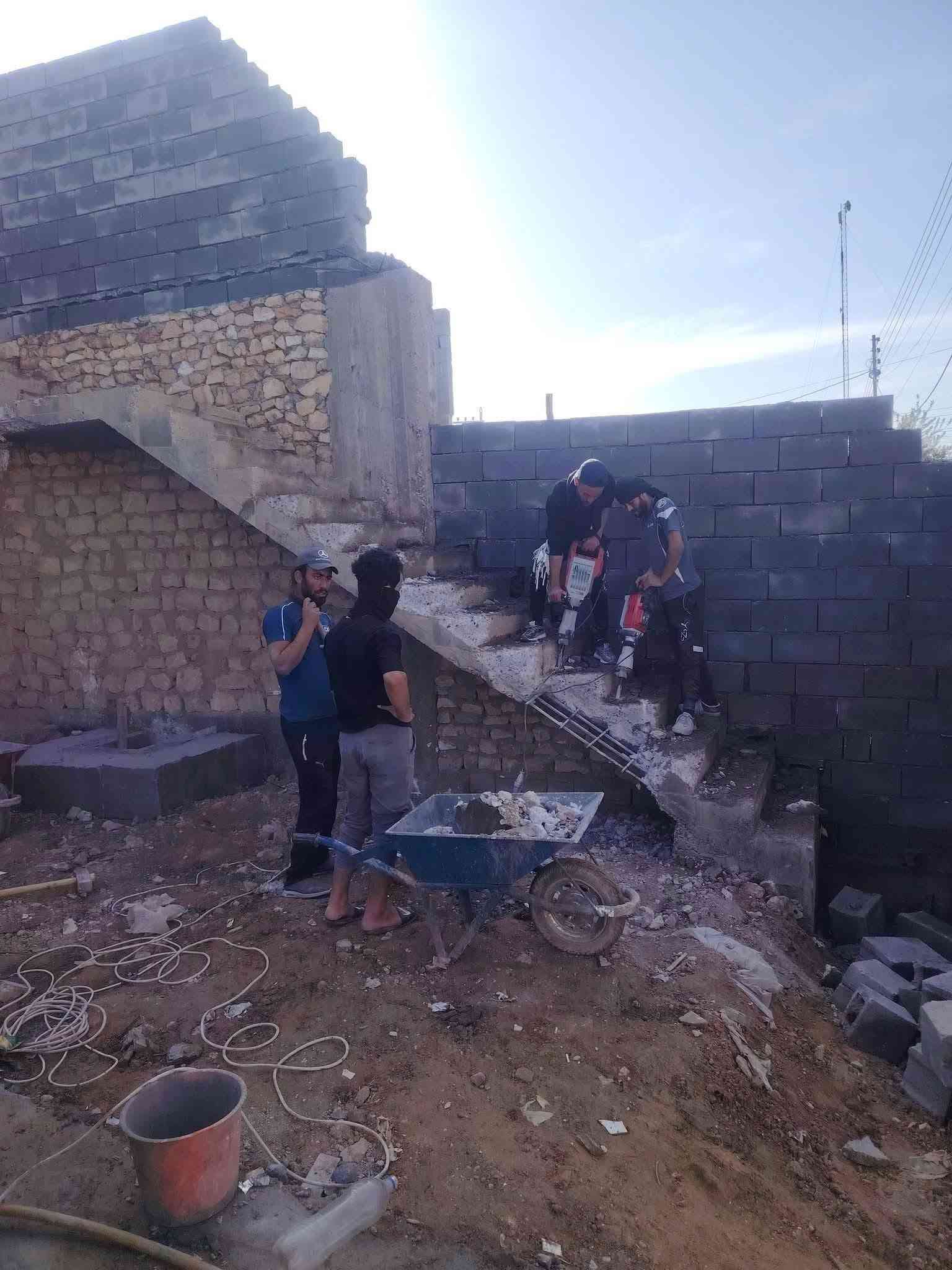 ***********📞سلام عليكم  / يوجد كادر عمل جاهز  تصعيد مواد  / تنضيف بيوت  / تفليش  / تكشيط  / دفن نهري  / شقلنه ليل ونهار  / وماعليك بكلشي تاخذ شقل جاهز مني  / ومعداتنه جاهز وسياره تجيك للبيت ماعليك بس تصال على رقم/   ***********
