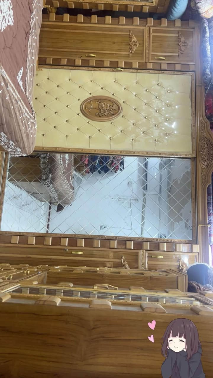 غرفه اخشاب • زان مصري • باب سلايت